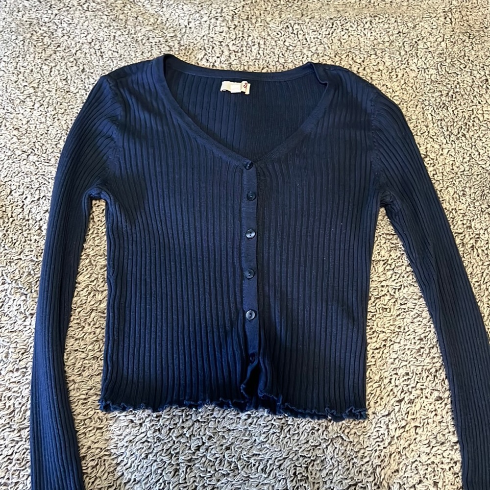 SO cropped sweater